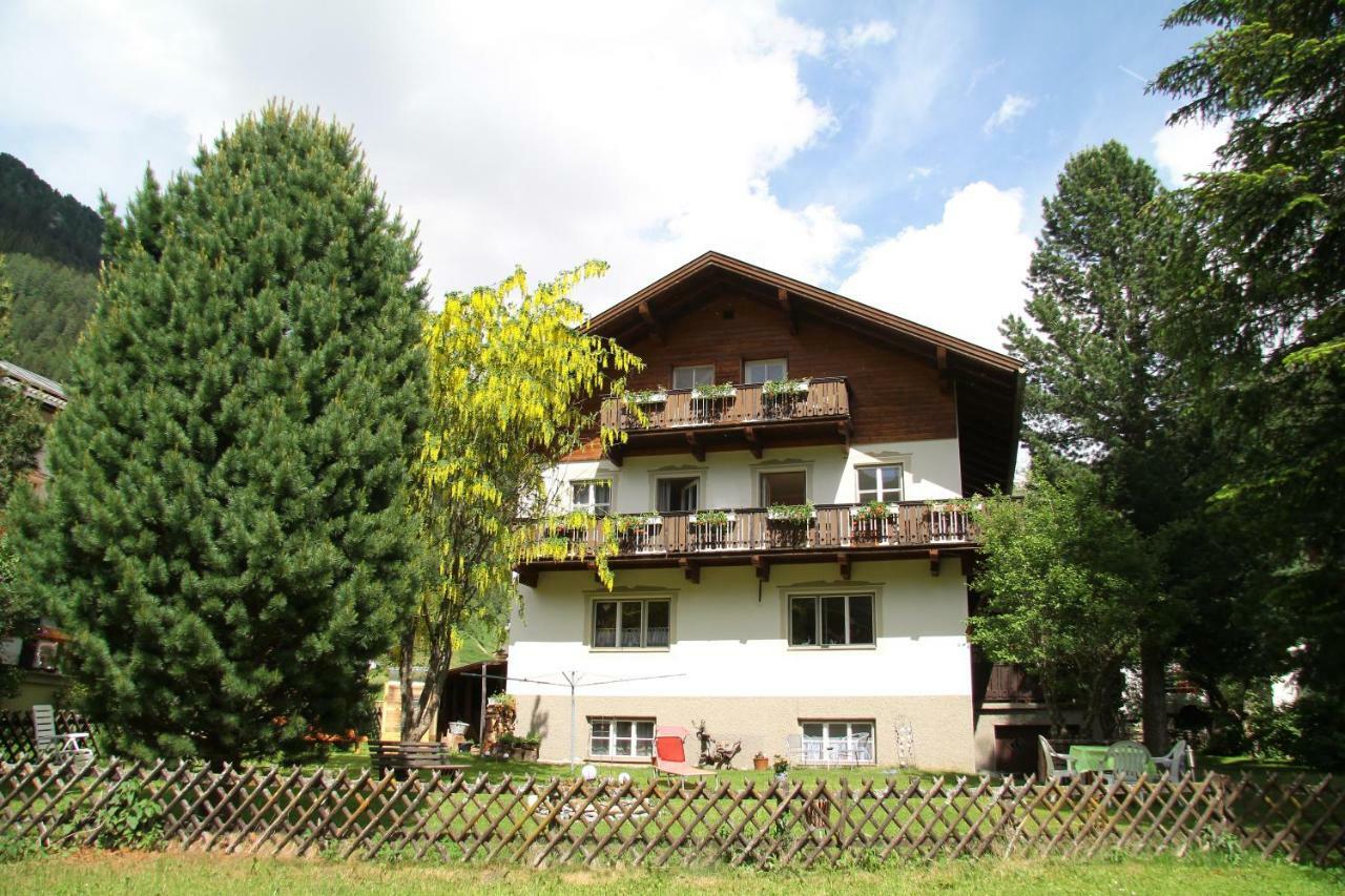 Hotel Well-Dorado Kals-am Großglockner Exteriér fotografie